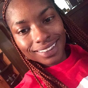 Meet your Posher, Shantel